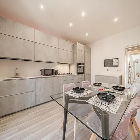 Apartmán Sky Loft - Terrazza Con Vista - Ac - Ascensore